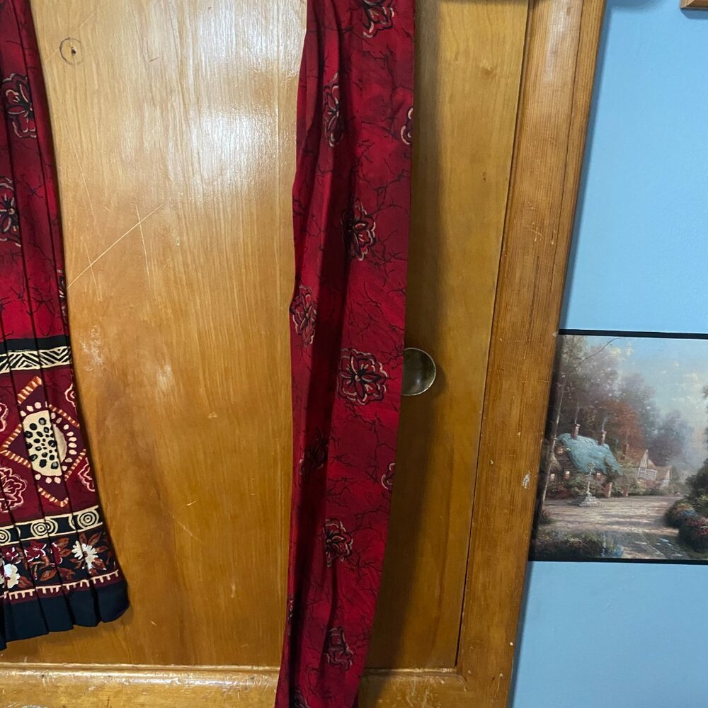 suit - Picture 3 of 4